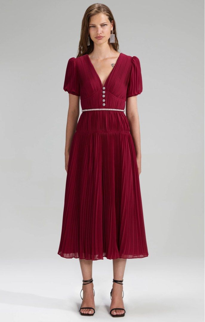 Chiffon pleated midi new arrivals dress