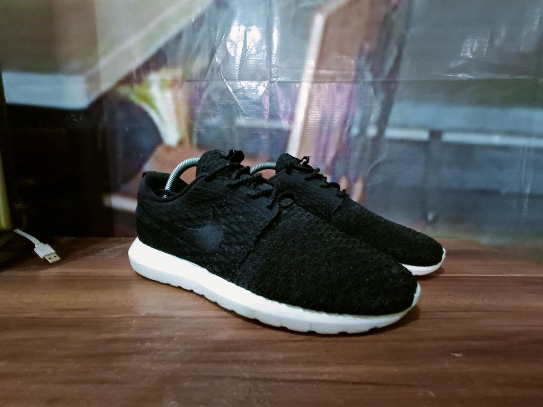 Sepatu Nike Roshe nm flyknit Fesyen Pria Sepatu Sneakers di