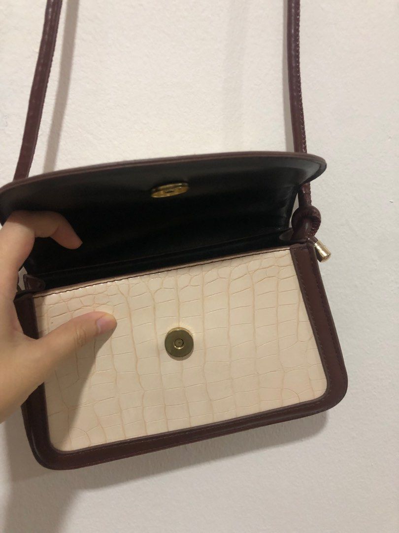 Shopee Cute Korean Style Crossbody Bag in Brown Women s Fashion