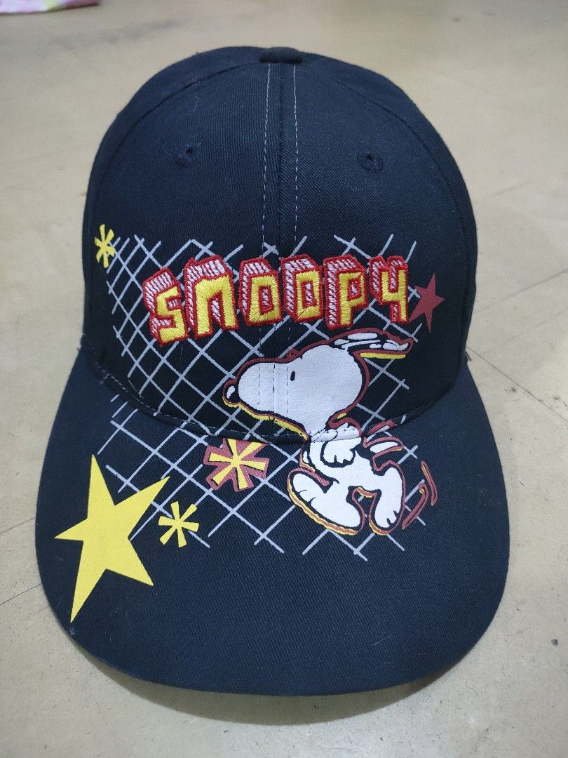 SNOOPY CAP, Men's Fashion, Watches & Accessories, Cap & Hats on Carousell