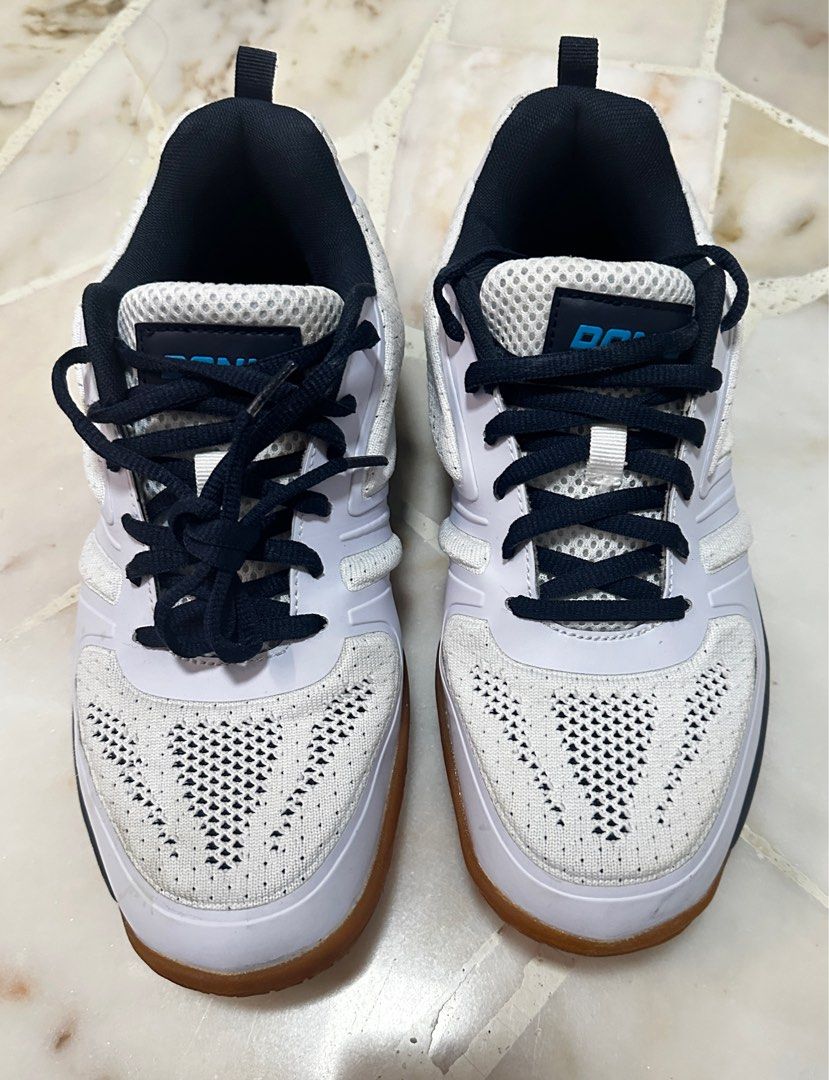 donic table tennis shoes