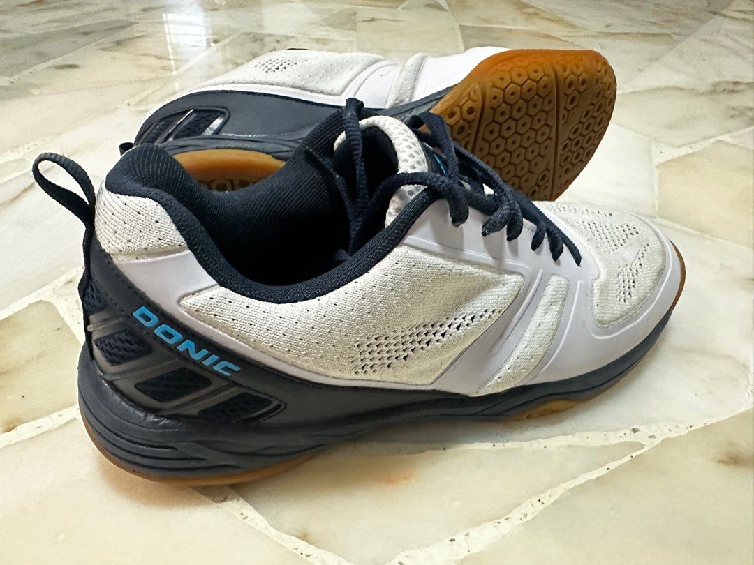 donic table tennis shoes