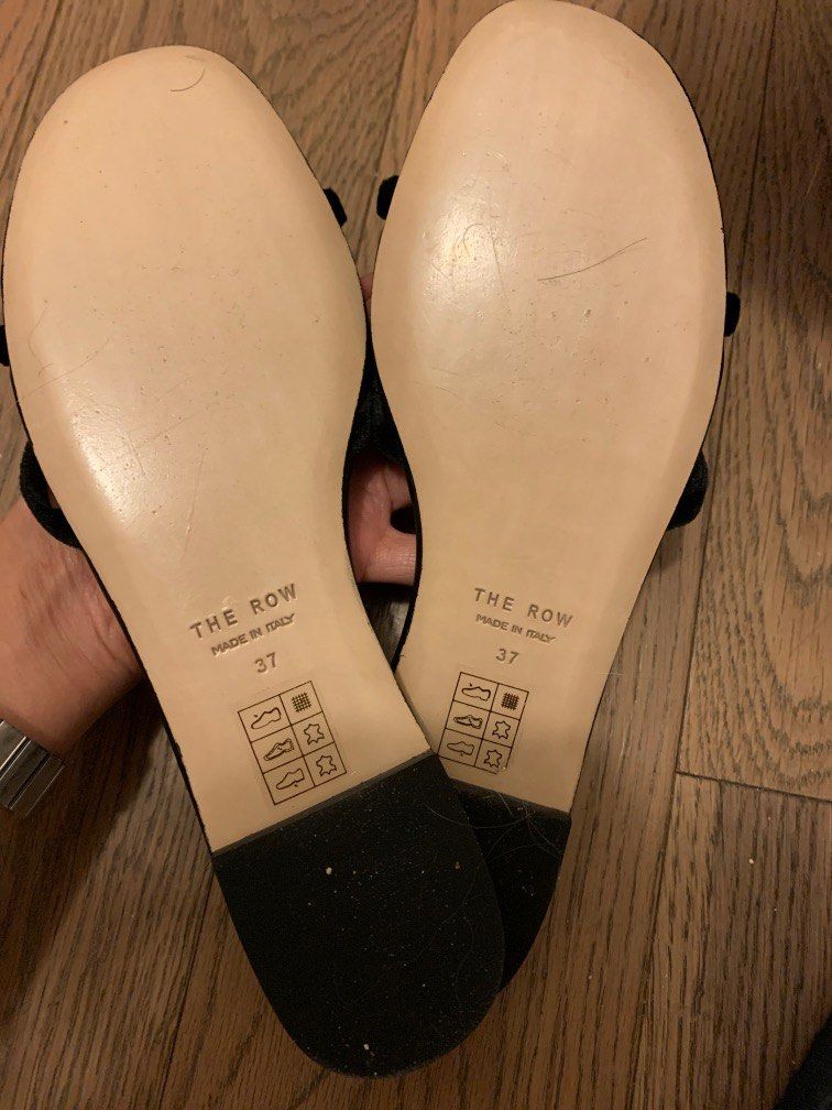 The Row leather Sandals size 37, 女裝, 鞋, 涼鞋- Carousell