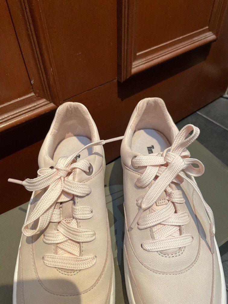 Timberland natural nubuck top