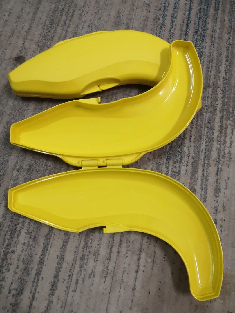 Tupperware Banana Keeper, Furniture & Home Living, Home Improvement