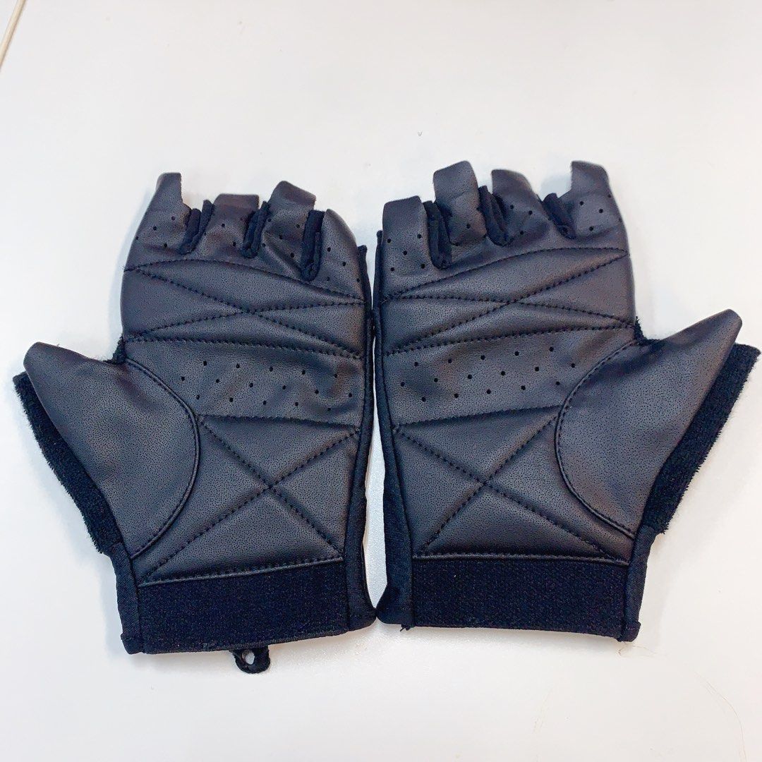 Under Armour - Weightlifting Gloves