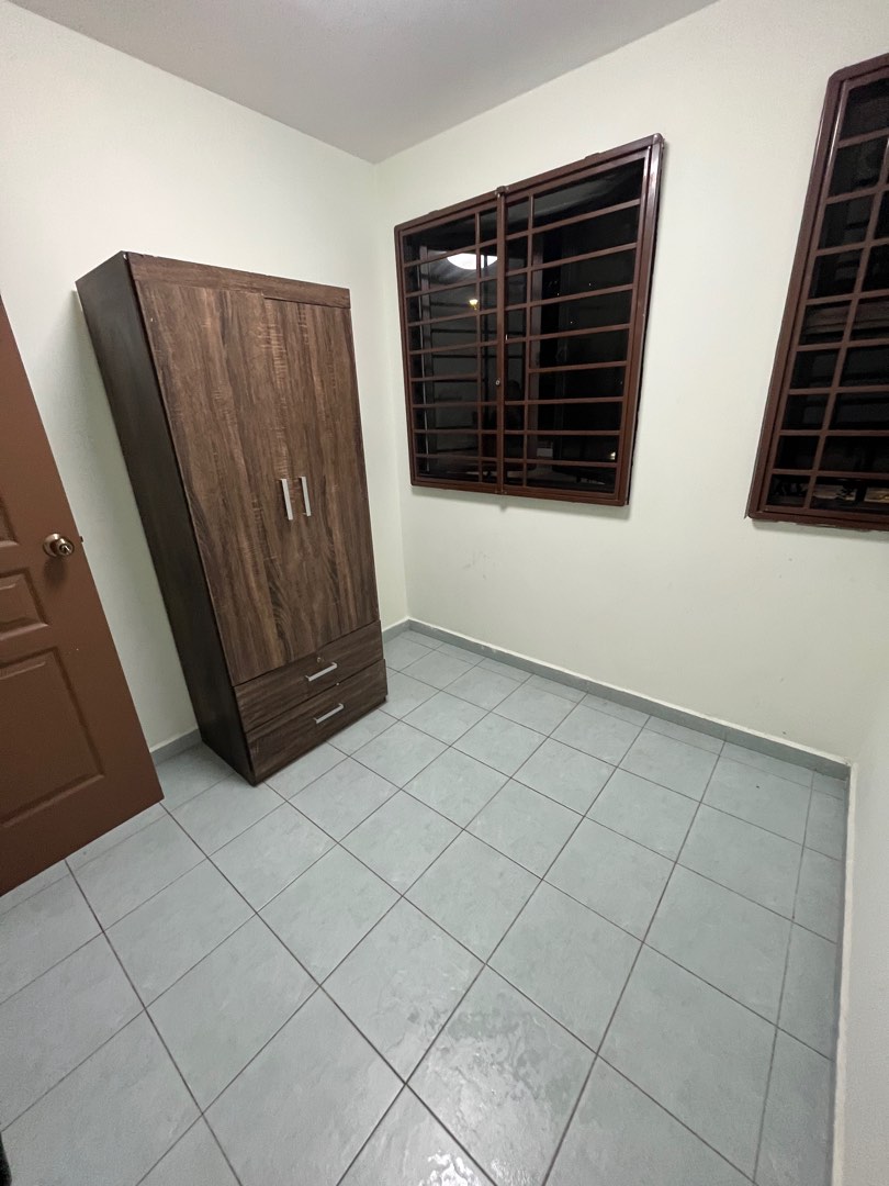 (Category: ) located in . Submitted by supermj (Listing ID 1224455948, Image 1). Description: .