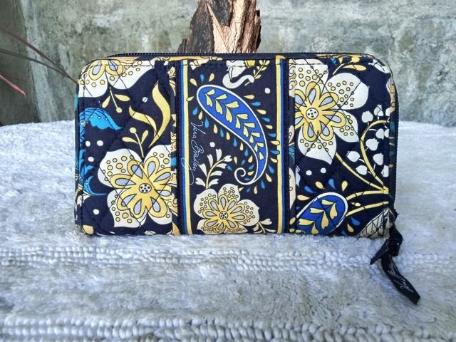 Vera bradley wallet sale best sale