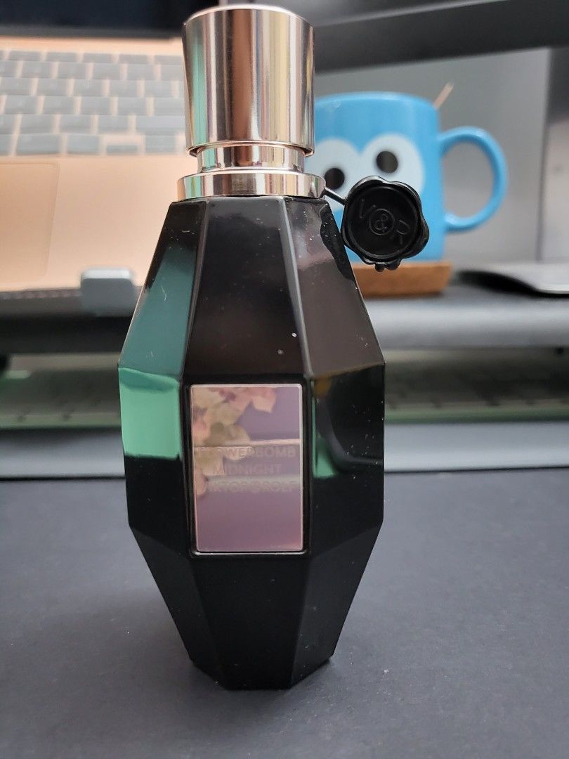 Viktor and rolf hotsell flowerbomb midnight 50ml