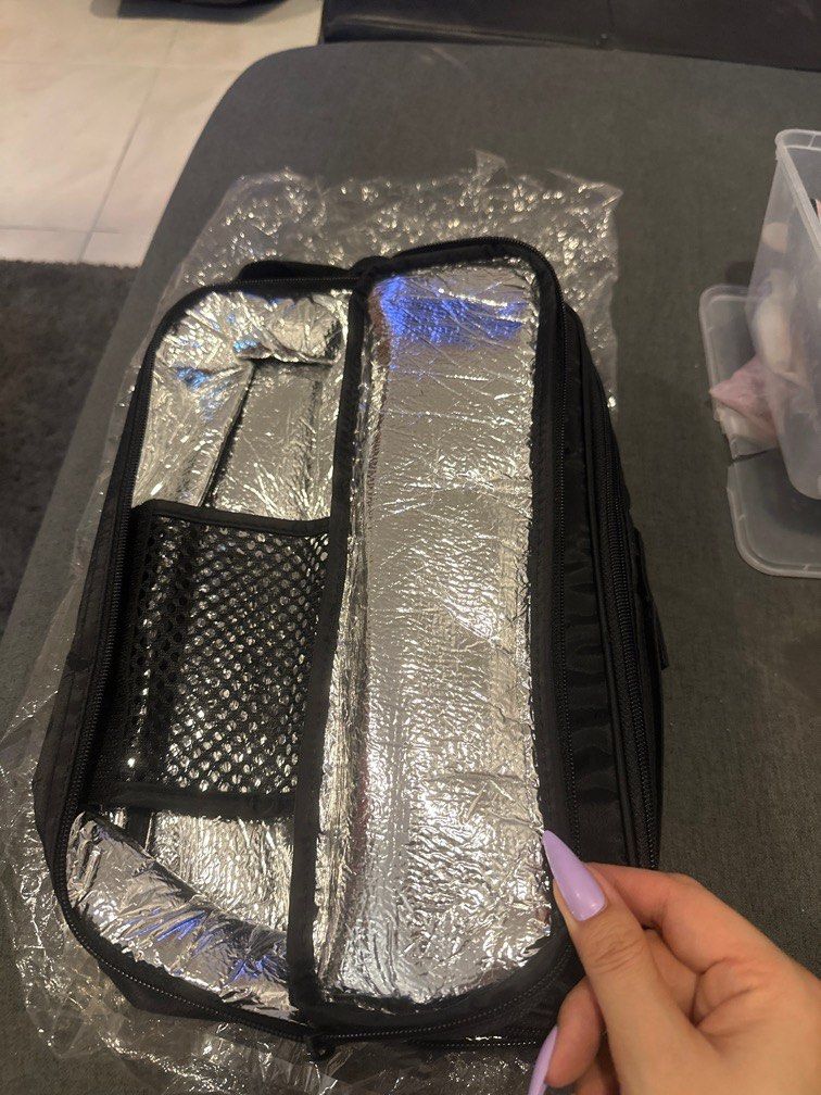 Vintec wine cooler 2 bottles bag, TV & Home Appliances, Kitchen