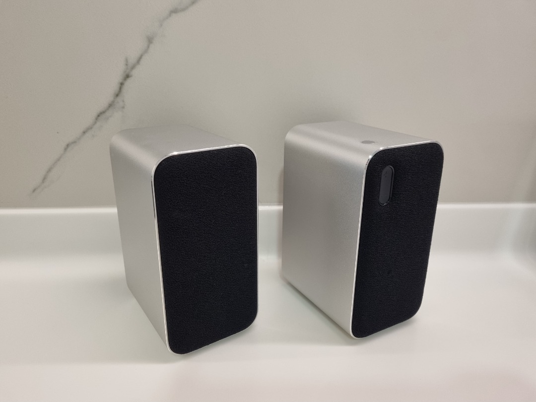Xiaomi wireless outlet bluetooth computer speaker