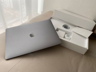 （分類：）位於 。 由 bbbbb._.c 提交（商品編號 1229327423，圖片 1）。簡介： 。