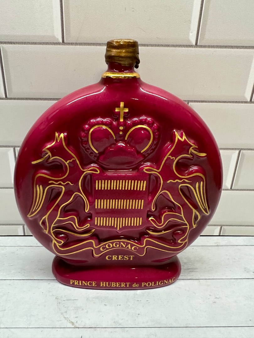 陳年百利來瓷樽Prince Hubert De Polignac Crest Cognac 700ml, 嘢食