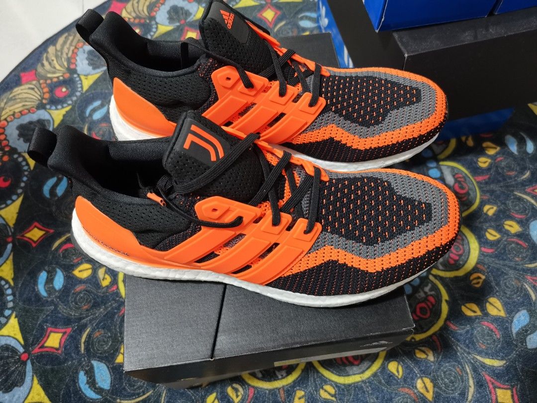 ADIDAD X ULTRABOOST DNA JUVENTUS FC Men s Fashion Footwear Sneakers on Carousell