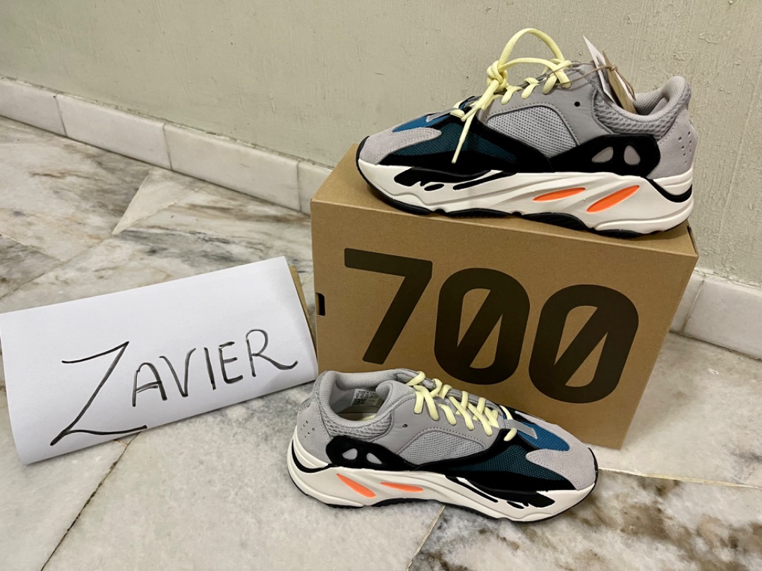 Yeezy waverunners 700 discount