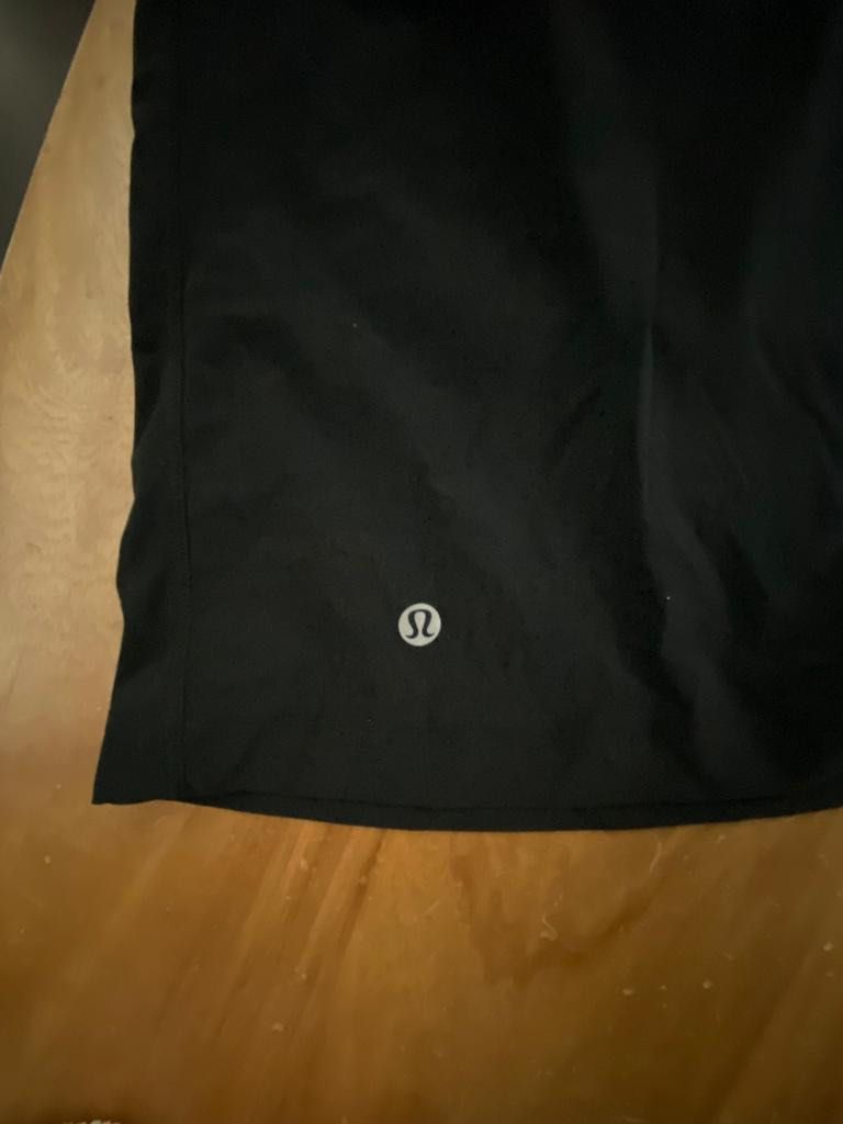 Authentic brand new Lululemon (Category: Rompers) located in Pasig City. Submitted by declutter_z (Listing ID 1229278236, Image 3). Description: Original brand new Lululemon one piece romper Size 4 Bought at 5,000 Selling at 3,000 Selling because too many clothes already Pick up c/o buyer from BGC.