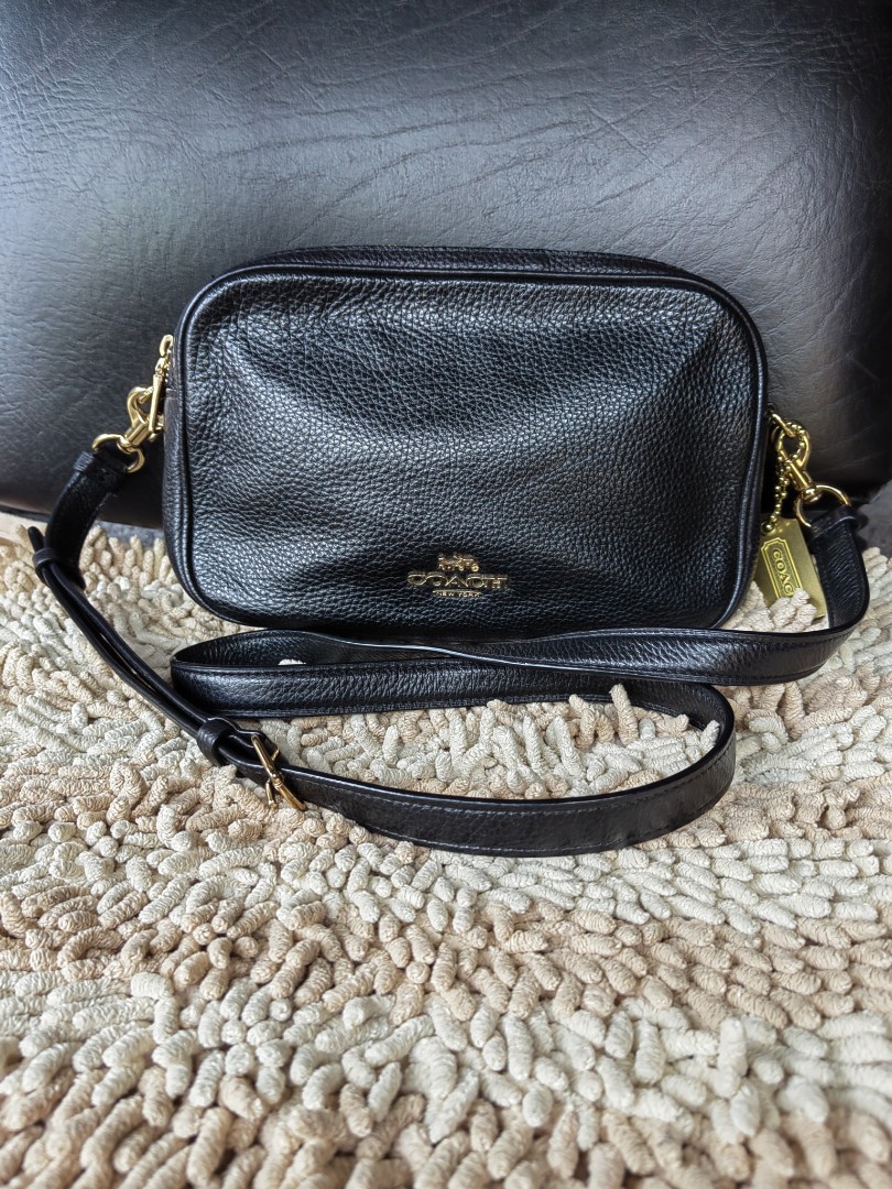 Authentic Coach Jes Black Leather Sling Bag on Carousell