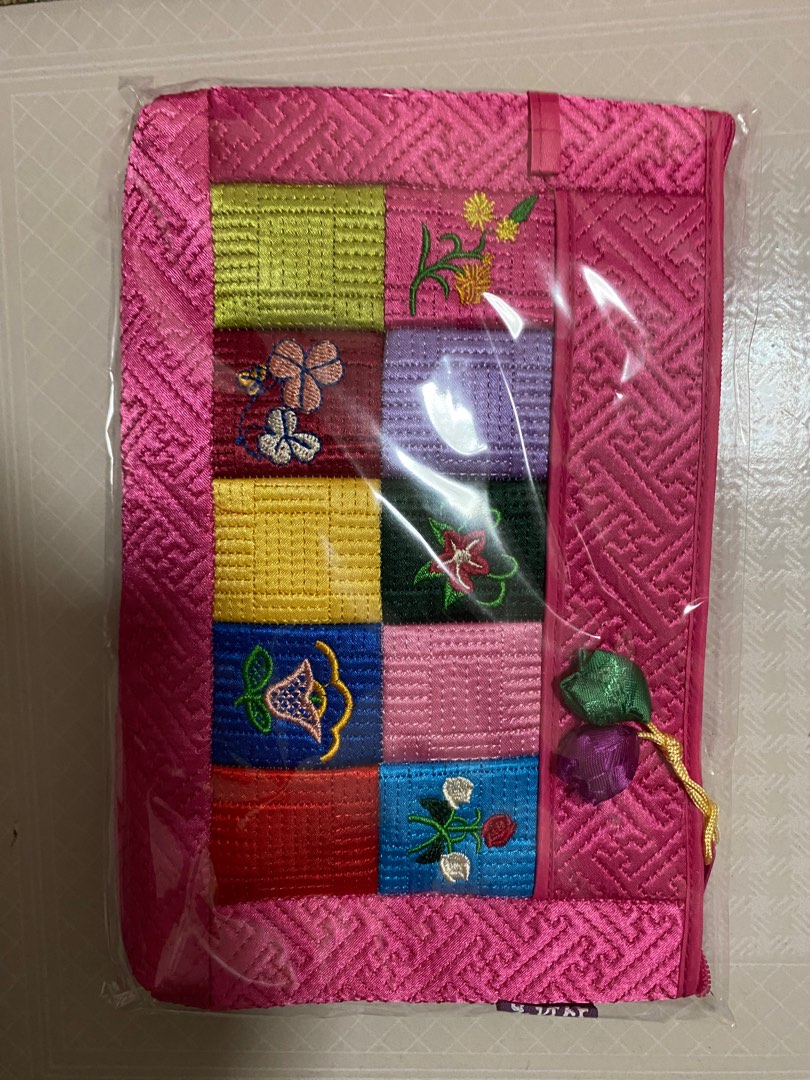 Big Pouch, Women's Fashion, Bags & Wallets, Purses & Pouches on Carousell