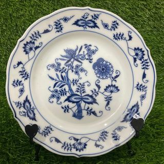 Blue Danube Scalloped Breakfast Plate with Backstamp 7.75” inches, 1pc available - P1,400.00 each