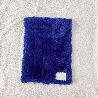 Boo studio fur laptop bag
