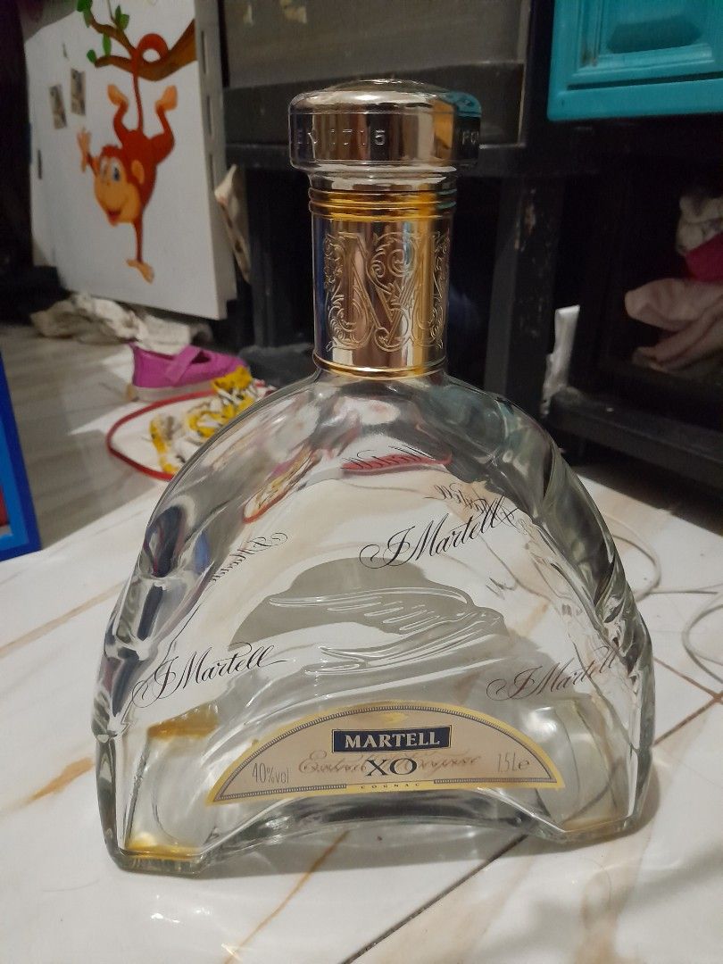 Botol martel xo 1,5 liter, Perabotan Rumah di Carousell