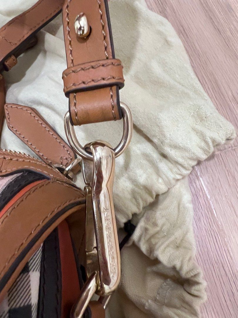 Burberry handbags from china shop