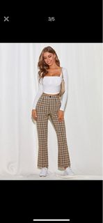 (Category: ) located in . Submitted by cocoswardrobe (Listing ID 1229372641, Image 1). Description: .