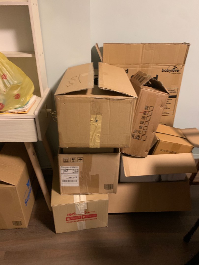 Cardboard boxes to give away, Furniture & Home Living, Home Improvement