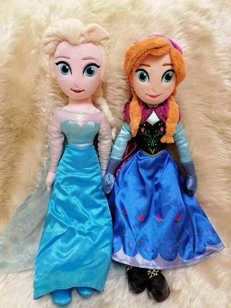 Anna top stuffed doll