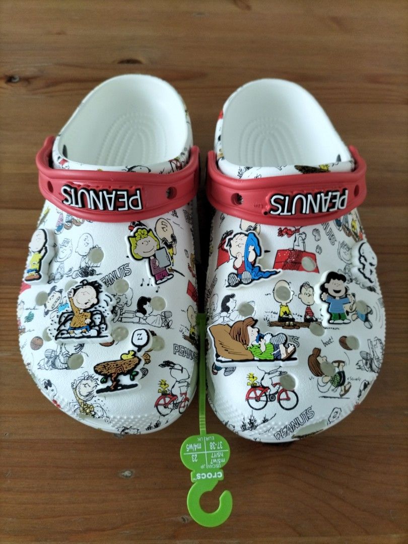 Jibbitz snoopy best sale