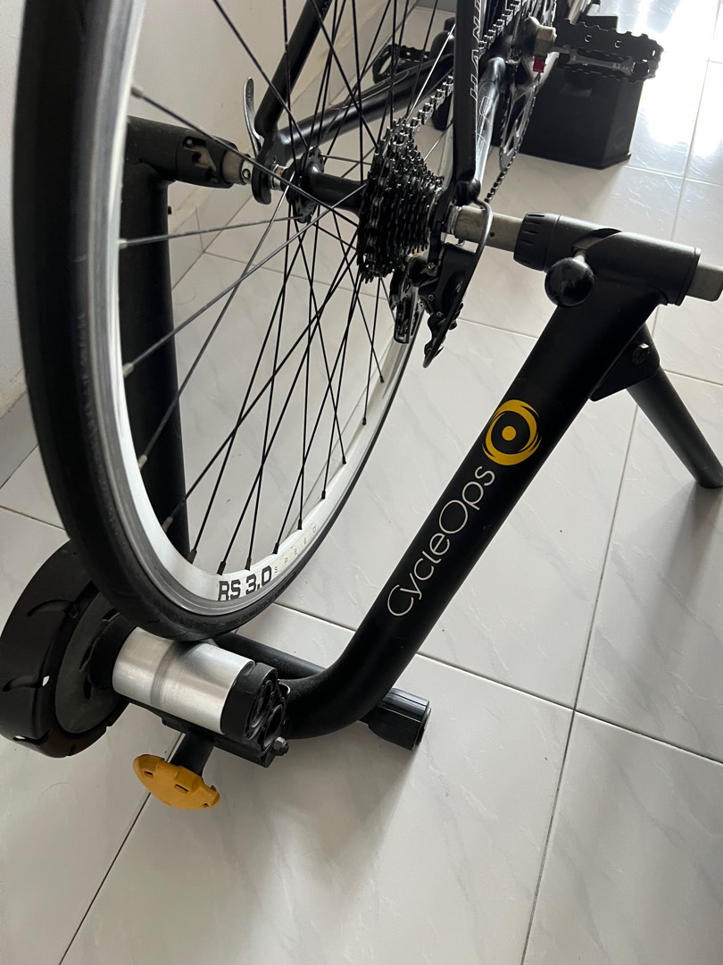 Cycle ops Bike Trainer and climbing block, Sports Equipment, Bicycles