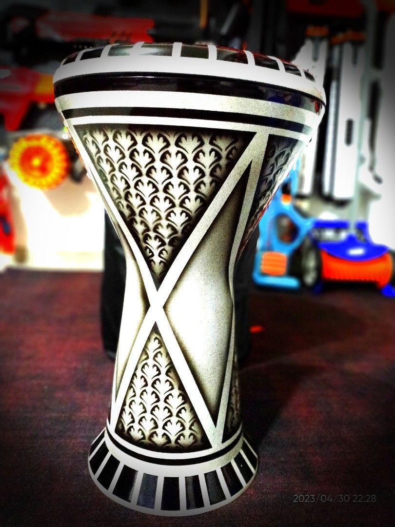 Darbuka Orientale In Ghisa Con Effetto Perla - Tamburo A Calice Con Accessori - Foto 9