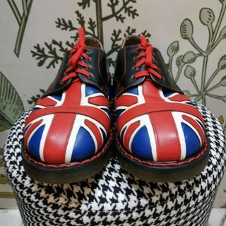 Affordable dr martens online
