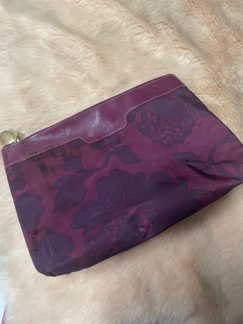 Estee Lauder pouch, Women's Fashion, Bags & Wallets, Purses & Pouches
