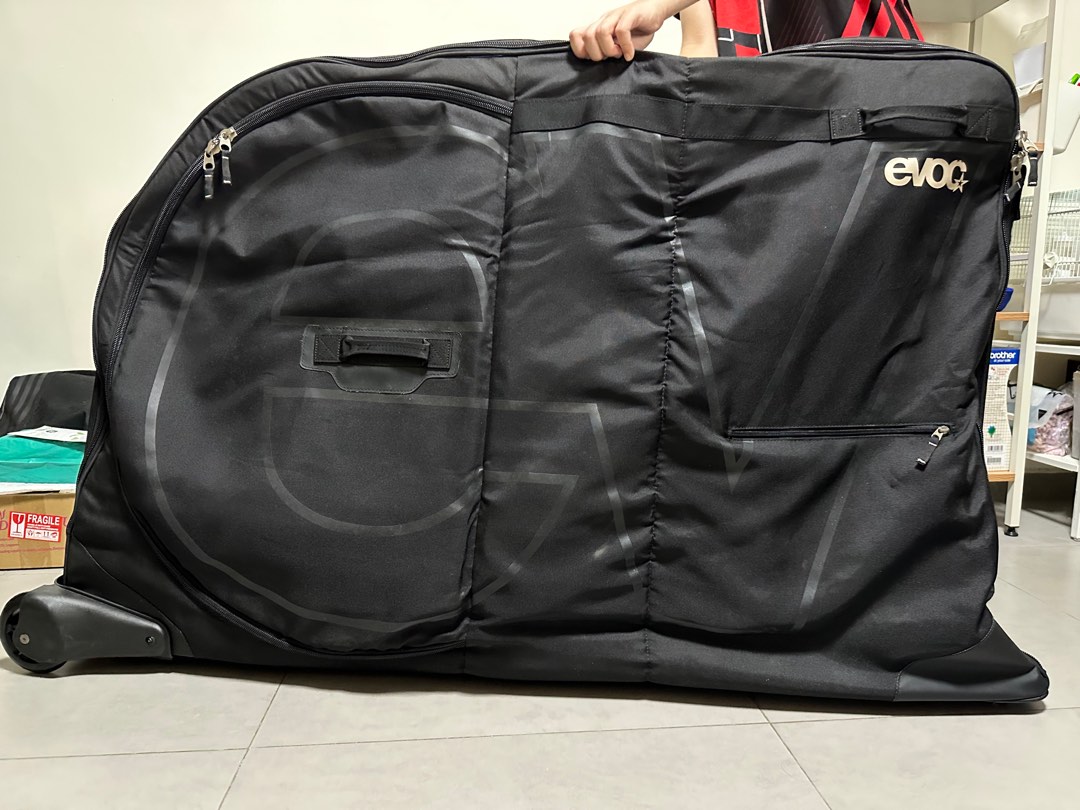 evoc bike bag, Sports Equipment, Bicycles & Parts, Parts & Accessories