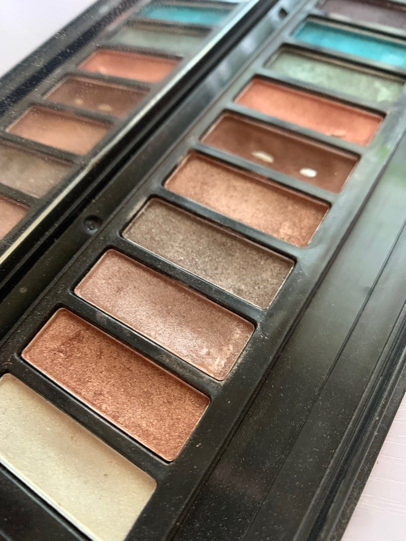 Eyeshadow palette (Watson), Beauty & Personal Care, Face, Makeup on