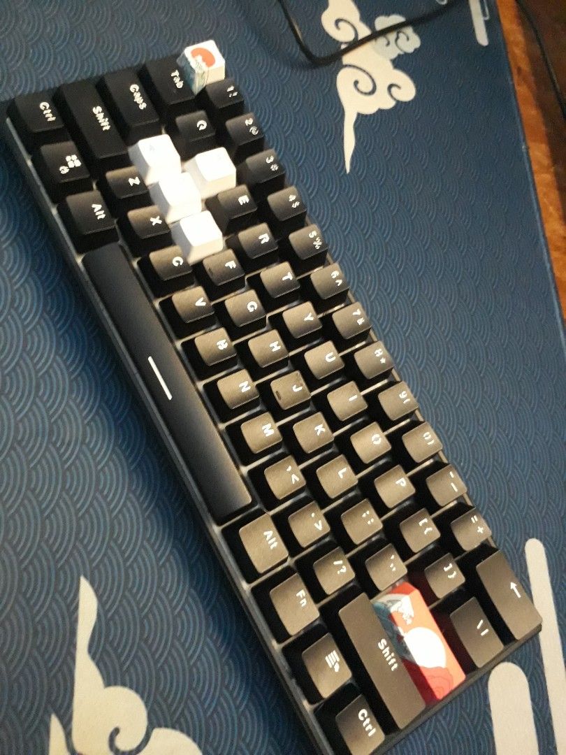 Fantech maxfit 61 frost wireless on Carousell