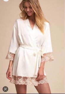 Flora nikrooz Rosa kimono