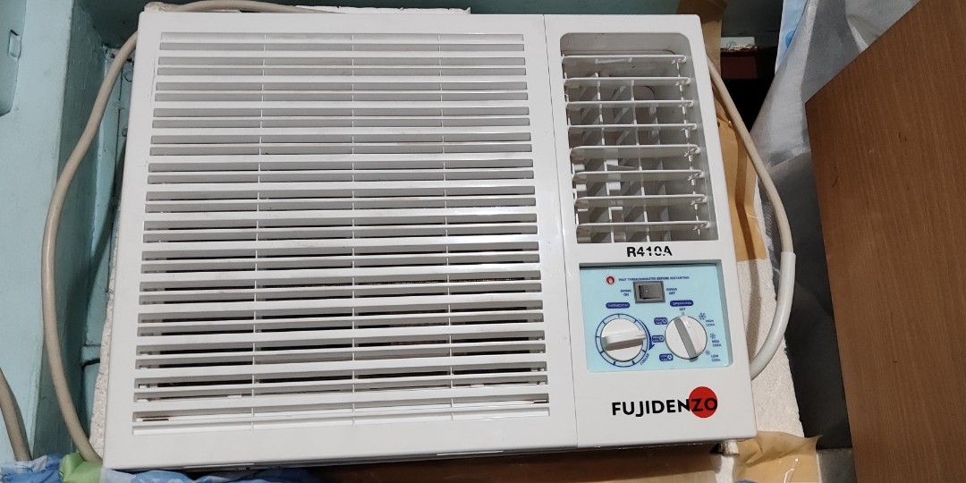 Fujidenzo 1HP barely used, TV & Home Appliances, Air Conditioning and ...