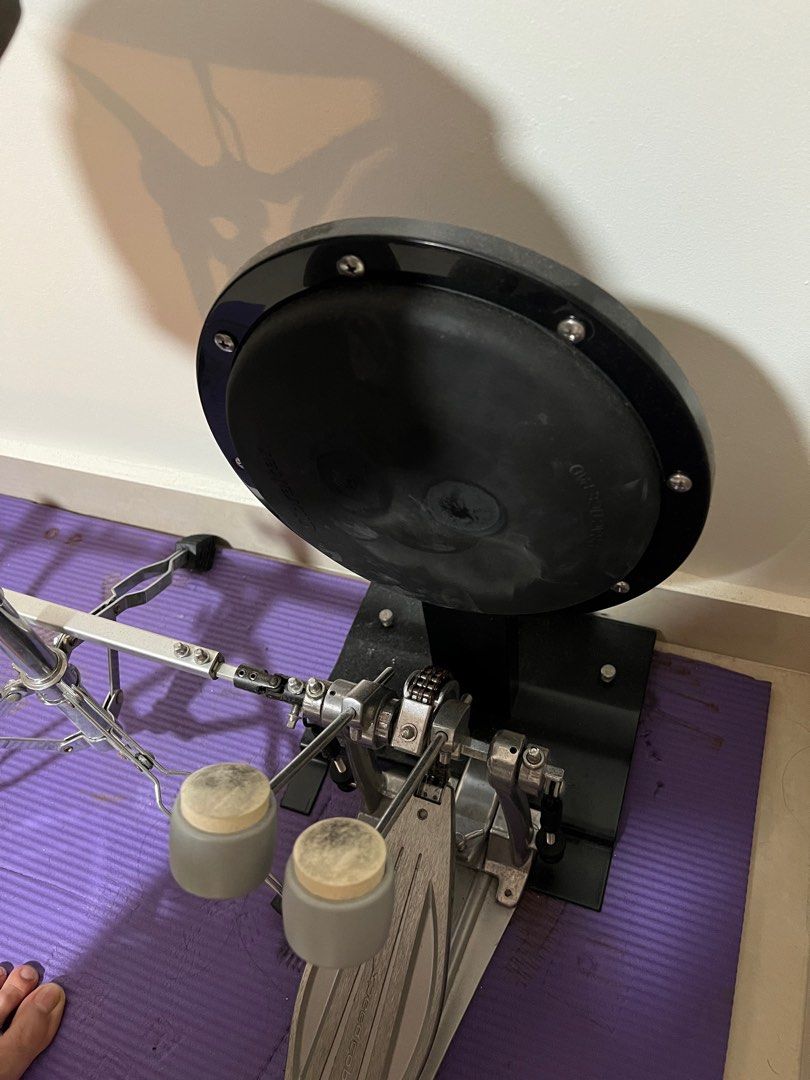 Gibraltar Bass Drum Practice Pad, Hobbies & Toys, Music & Media