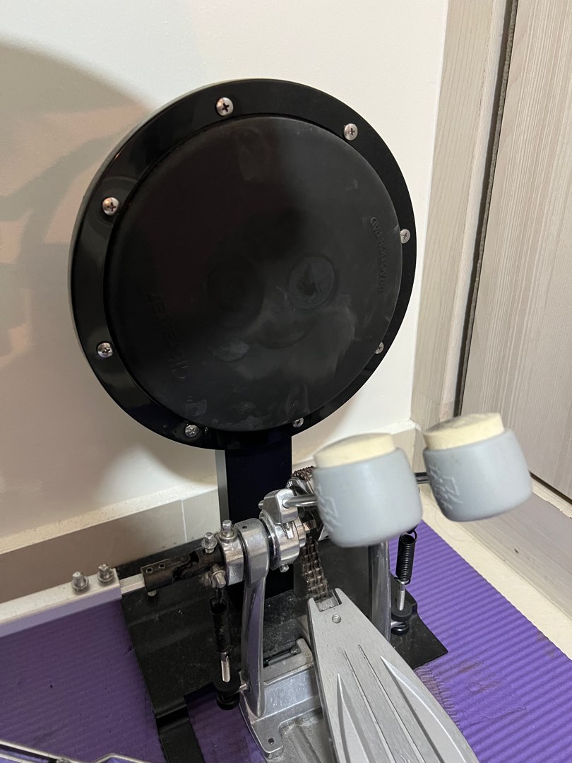 Gibraltar Bass Drum Practice Pad, Hobbies & Toys, Music & Media