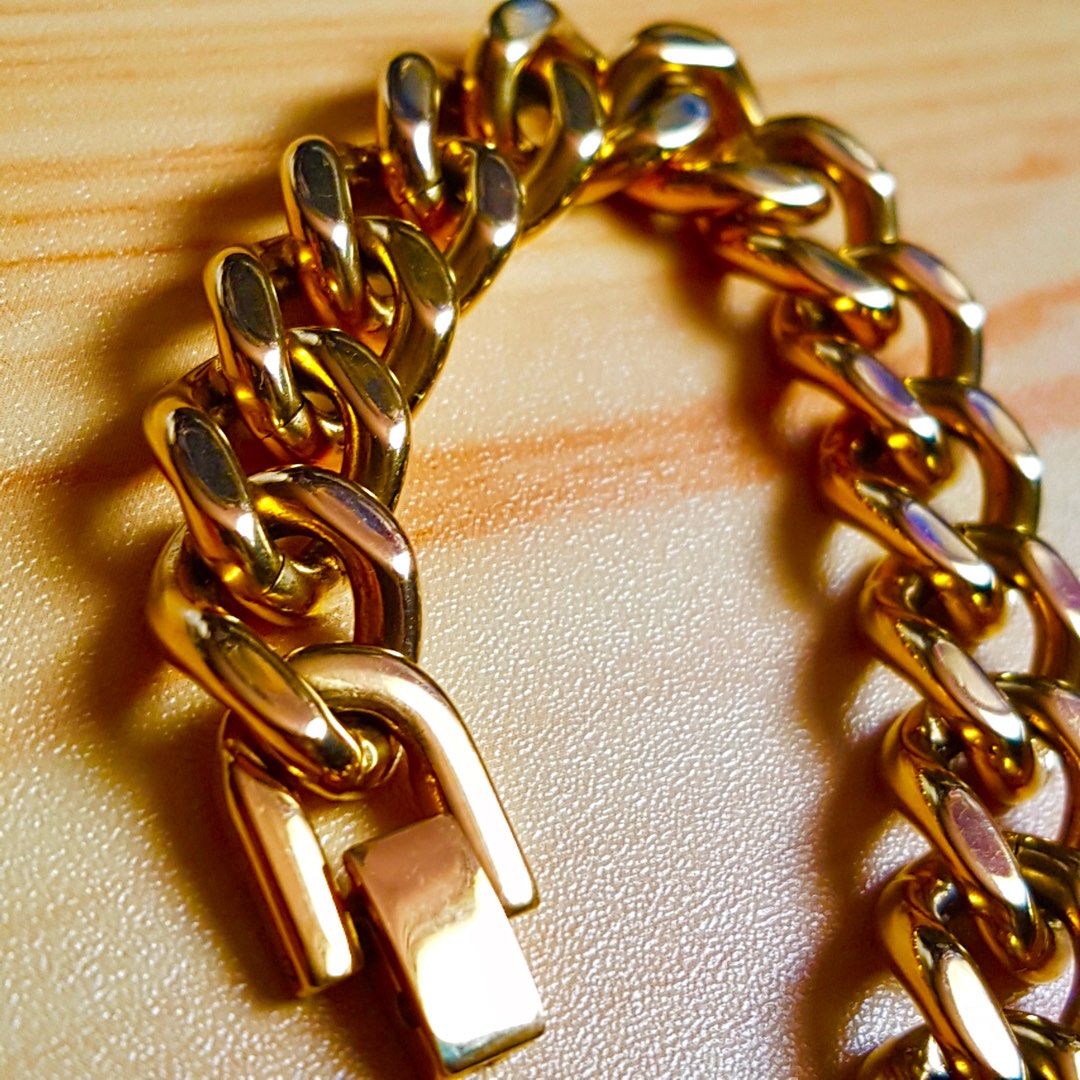 Gold cuban link deals chain and bracelet