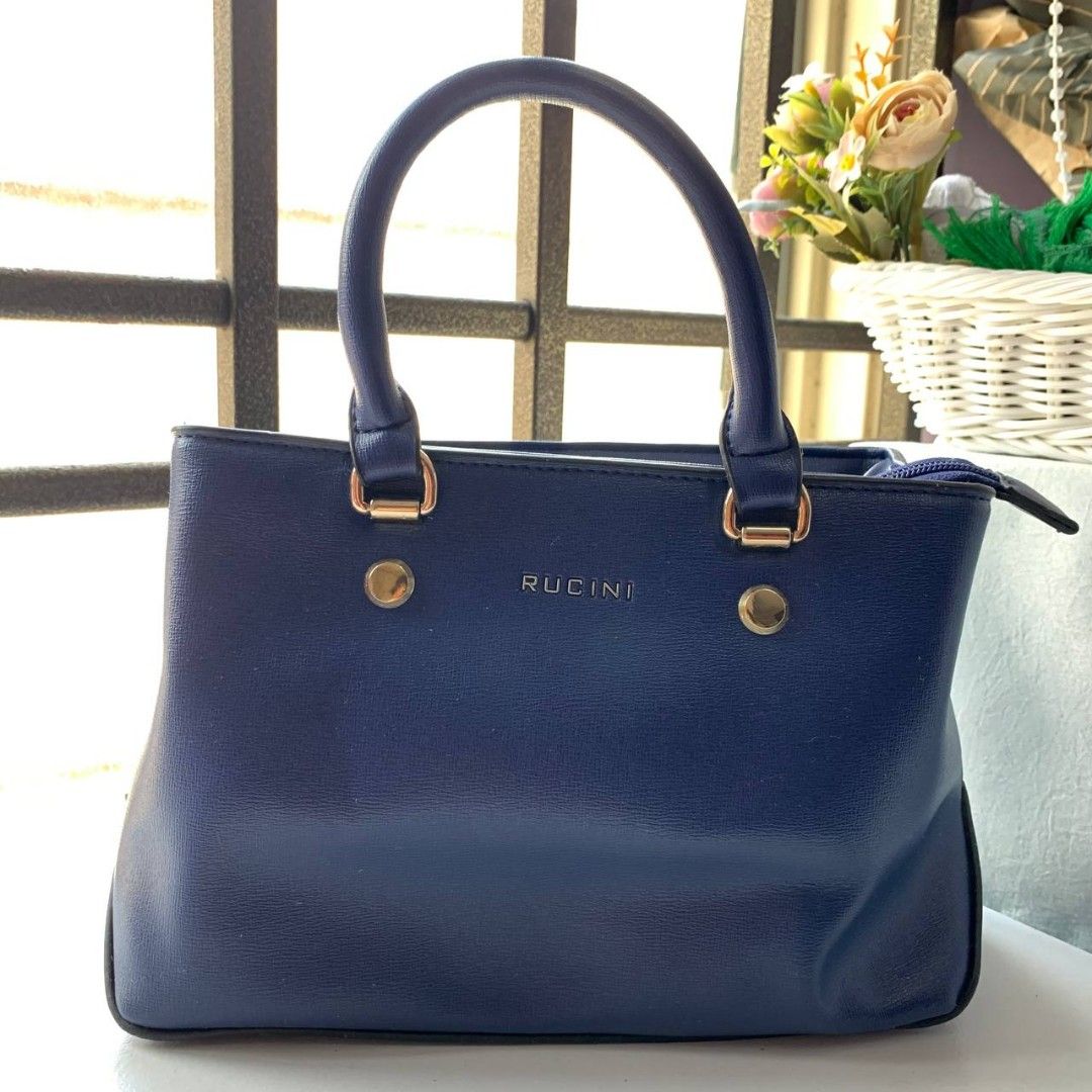 Rucini handbag deals