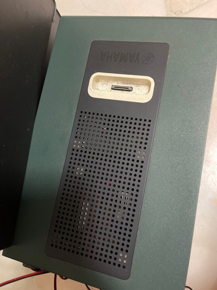 Chaîne Hi-Fi Yamaha CRX-040 – Lecteur CD FM/AM Avec Télécommande