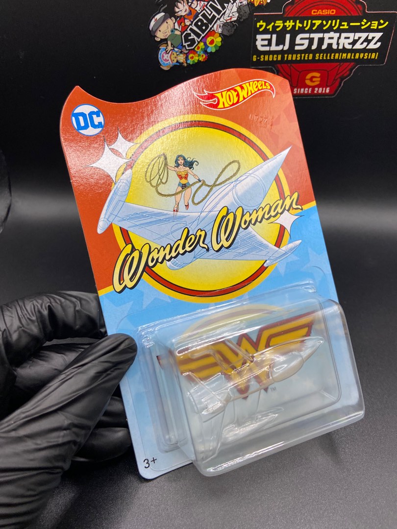 Hot wheels wonder woman invisible jet 2017 clearance