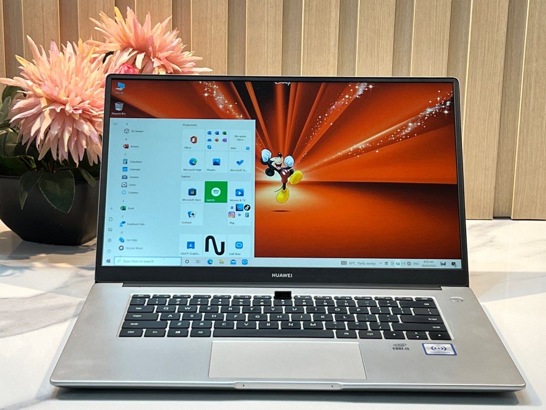 HUAWEI MATEBOOK D15 Bob-WAH9 i5 10th Gen 8GB RAM 256GB SSD FHD IPS