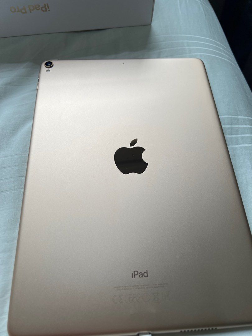 iPad Pro 10.5 Inch Wi-Fi 256GB Gold, Mobile Phones & Gadgets ...