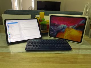 iPad Pro 11” (2nd Gen) - 128GB (Like New)