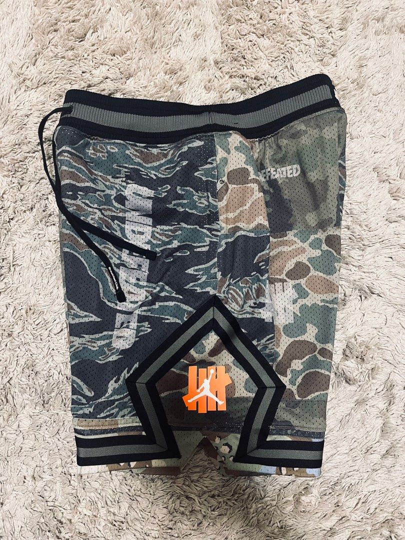 UNDEFEATED x JORDAN Short Camo M - パンツ