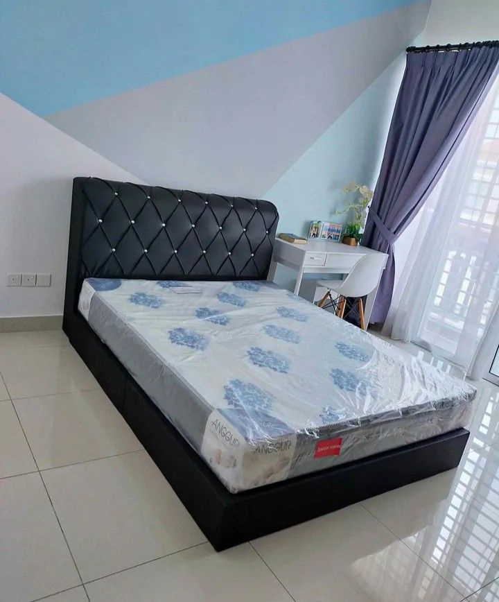 Set katil store divan